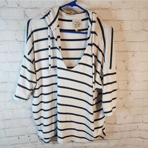 Women's Chaser oversize sweatshirt hoodie, size XL